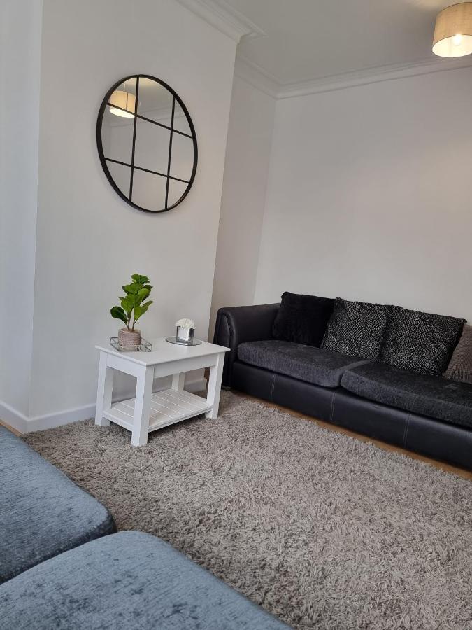 23 Woodhouse Villa Stoke-on-Trent Eksteriør billede